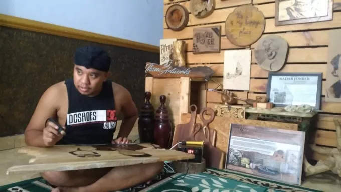 la Galerie de Peinture Bakar Thoni Art Work